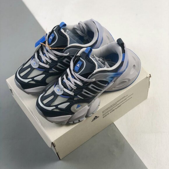 adidas xlg runner deluxe size 10 - Picture 1 of 5